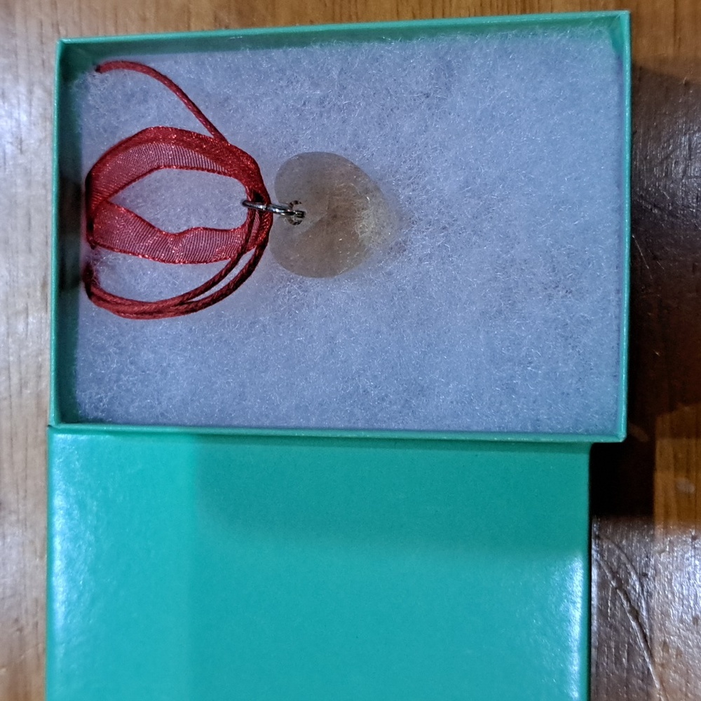 🔥CLEARANCE! Mocha Cafe Crystal Heart Necklace - Picture 4 of 6